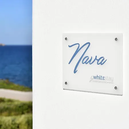 Nava Devine Water Front House In Hébergement de vacances