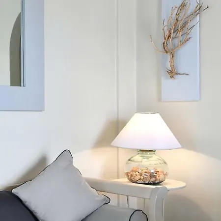 Nava Devine Water Front House In Ambelas