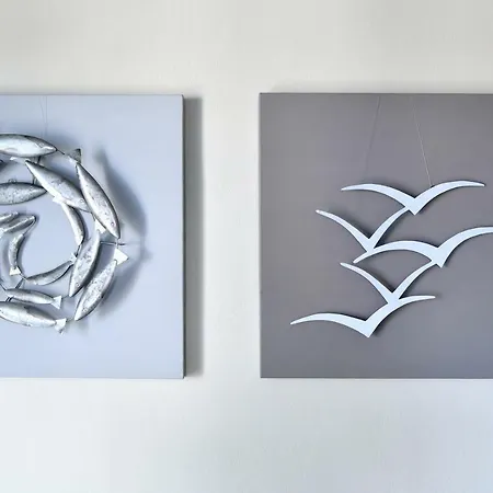 Hébergement de vacances Nava Devine Water Front House In