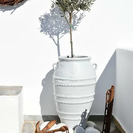 Nava Devine Water Front House In Hébergement de vacances *