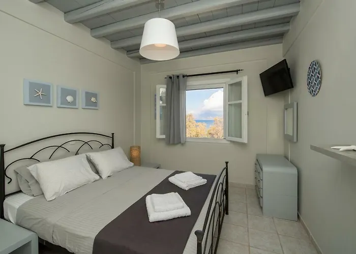 Nava Devine Water Front House In *