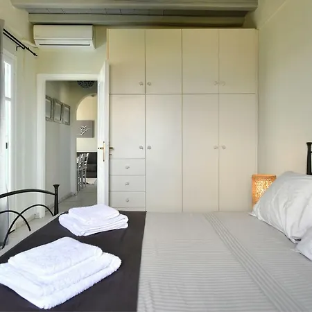 Nava Devine Water Front House In *